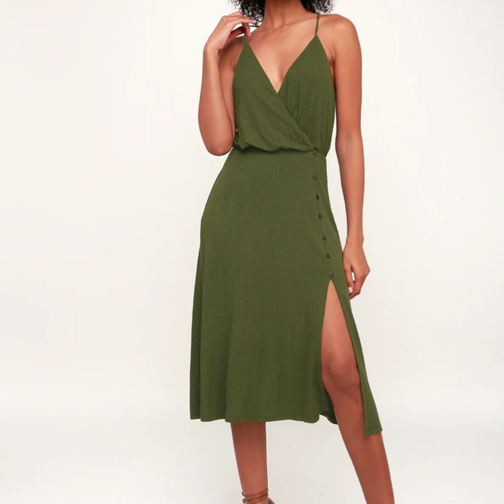 Lulu’s x LUSH Palm Tree Breeze Olive Green Ribbed Midi Dress